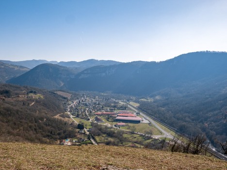 Torcieu, village bugiste