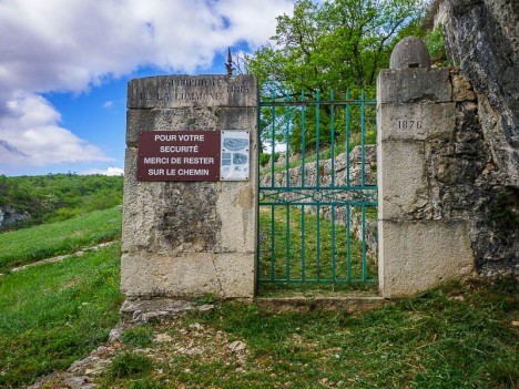 Entrée du site du Tombeau de Pierre Boisson