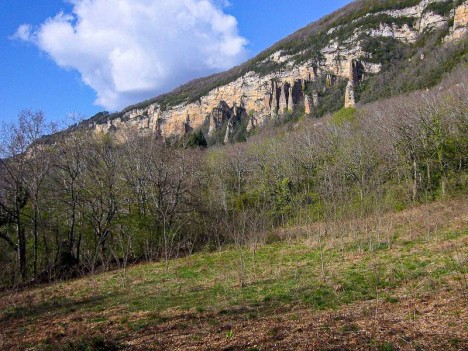 Falaises sous la Montagne de Cuny