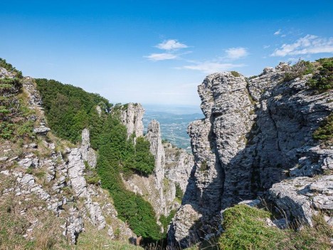 Rochers du Péstéié, Forêt de Saou