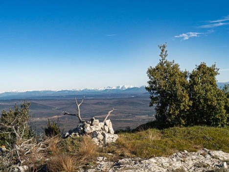 Par la crête du Mont Aurélien