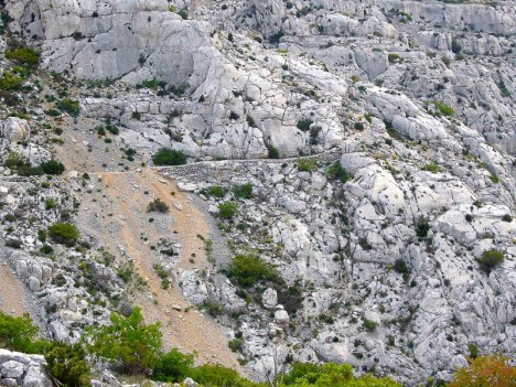 Le sentier du Vallon des Rampes
