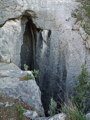 L'Aven des Marseillais ou les Quatre Trous