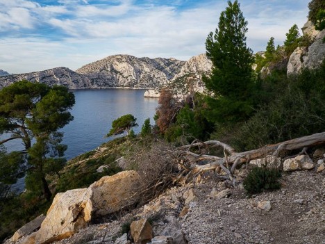 Éboulement récent sur le chemin de la Calanque de l'Œil de Verre…