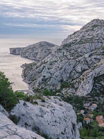 Descente vers le port de Morgiou