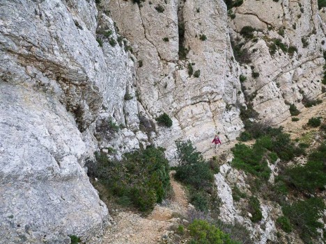 Sentier de la corniche nord du Sommet de Marseilleveyre