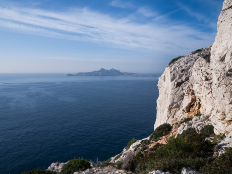 Au Col de Luï d'Aï, Île de Riou