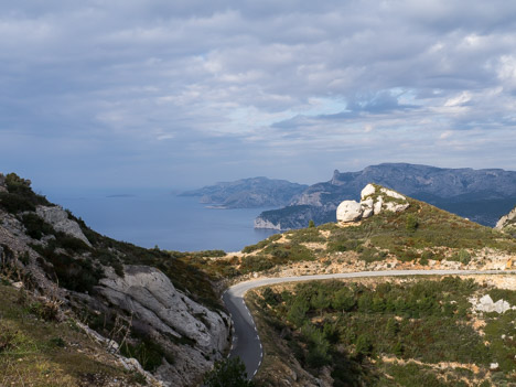 La Baie de Cassis depuis la route des crêtes