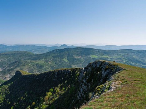 La crête des Grands Rochers de Banne