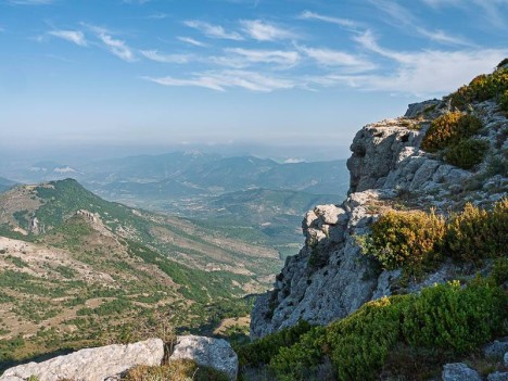 Montagne de Mare, Éourres