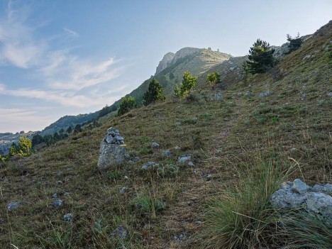 Versant Ouest de la Montagne de Mare, Éourres