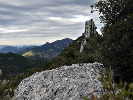 Vue Est de la Roche de Saint-Julien