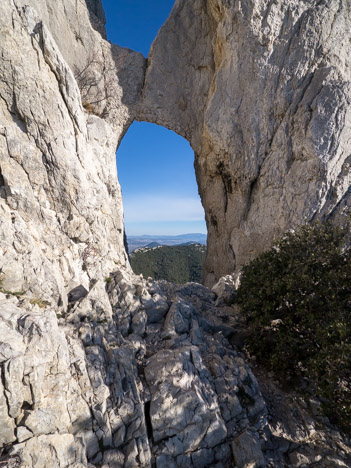 Fenêtre des Dentelles Sarrasines