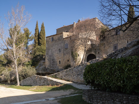 Sivergues, maison provençale