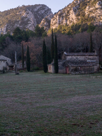 Maubec, ferme de la Combe Saint-Pierre