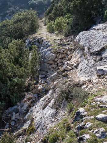 Remblai éboulé au dessus de Maubec