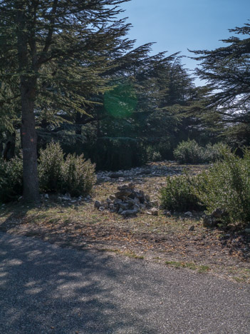 Cairn du sentier des Rochers de Onze heures