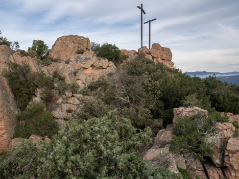 provence-maure-roquebrune-croix