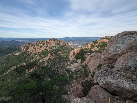 provence-maure-roquebrune-pointe-360.jpg