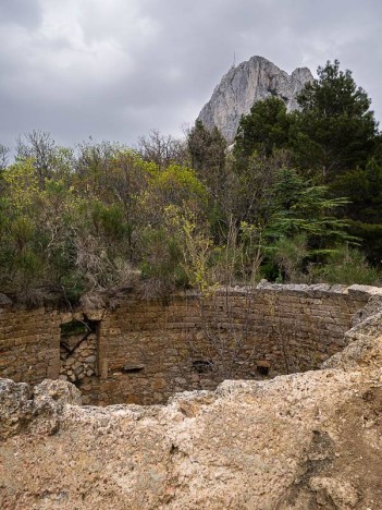 Ancienne glacière de la Fauge