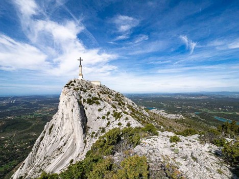 La Croix de Provence, Montagne Sainte-Victoire