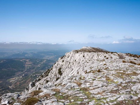 Le Plan de Crau, Montagne Sainte-Victoire