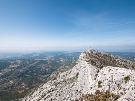 Du Signal à la croix de Provence, Montagne Sainte-Victoire