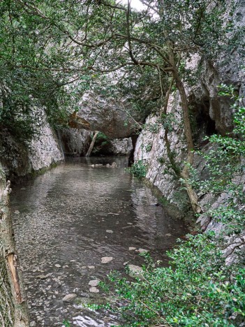 Bloc coincé des Gorges de Régalon