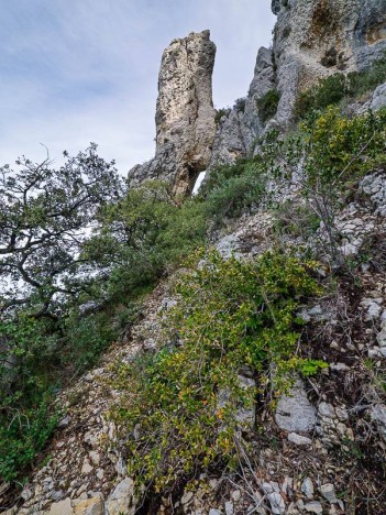 Gendarme des Rochers de Baude et son arche