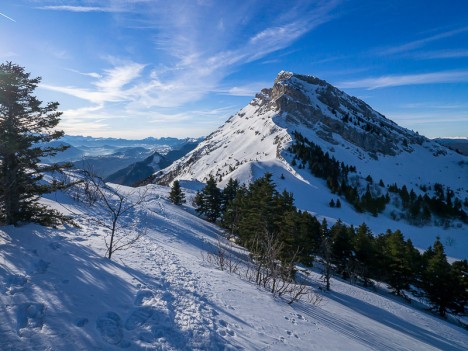 La Crête des Crocs domine le Col de l'Arc, janv. 2012