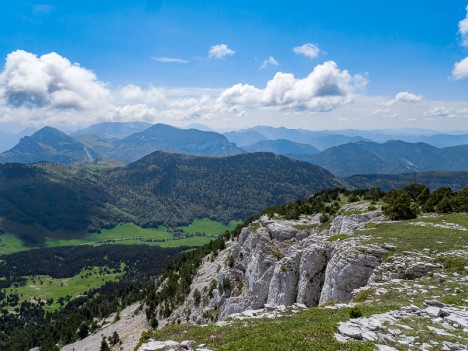 Le Grand Pas domine le Vallon de Combau, mai 2012