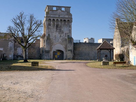 La place du château