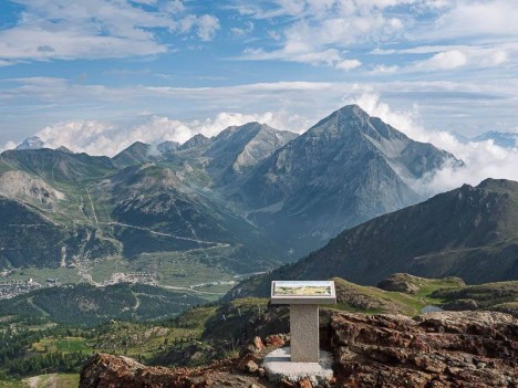 Le Chaberton et la Pointe des Rochers Charniers