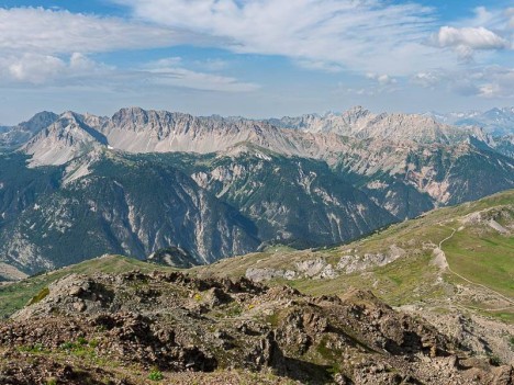 Ll'arête rocheuse du Grand Peygu