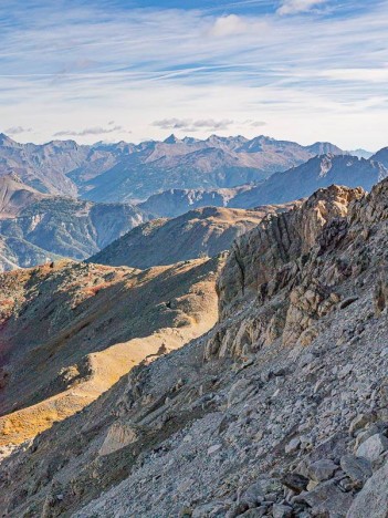 Descente de la combe Ouest du Grand Aréa