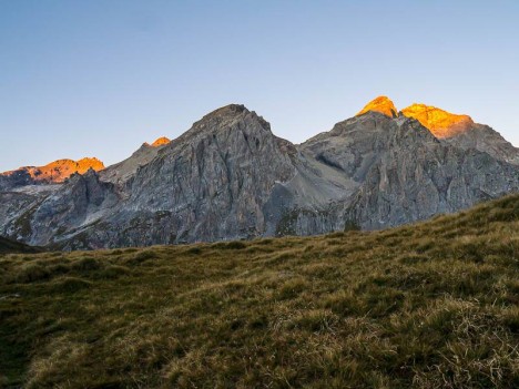 Lever du soleil sur le Grand Galibier