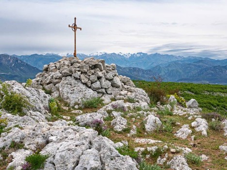 Croix du Mouton d'Anou