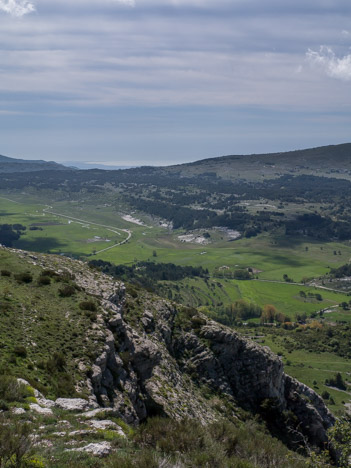 Plaine de Caussols depuis le Sommet de Calern