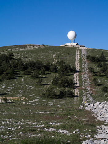 Radar Aviation Civile du Haut Montet, Plateau de Caussols