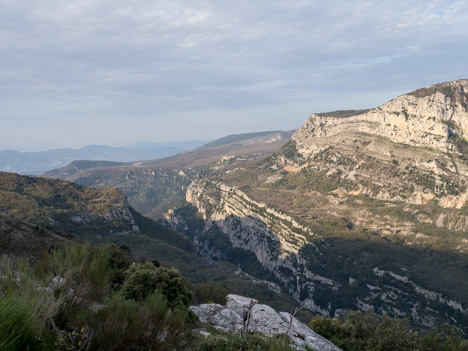 Les Gorges du Loup, Barres de Cavillore