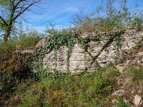 Traces d'exploitation d'anciennes carrières