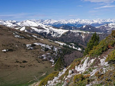 Sous le Pic d'Ourtiset