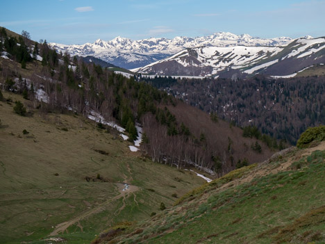 Les Pyrénées depuis le Col de Seillis