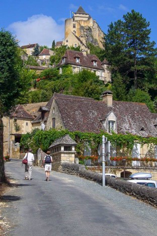 Sous la forteresse de Castelnaud