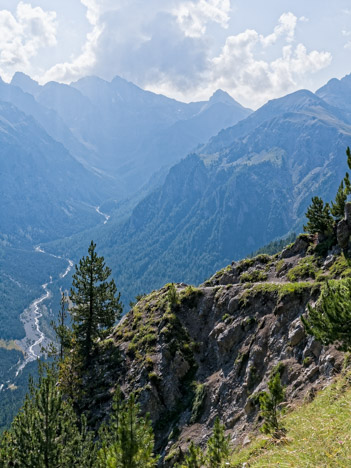 Sentier du Col de la Scie