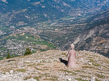 Staue du Sommet de Combe Chauve