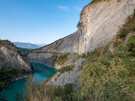 Vestige du chemin des falaises du Pas du Berlioz, sept. 2019