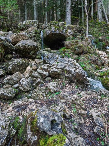 La voute, vestige du Moulin de Saint-Nizier