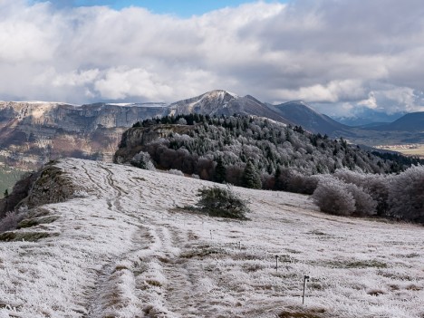 Sur la crête du But Saint-Genix