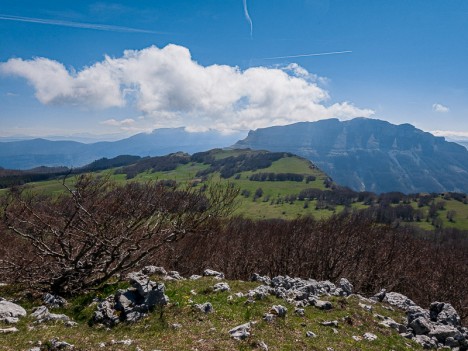 Le plateau herbeux des Rochers de la Sausse